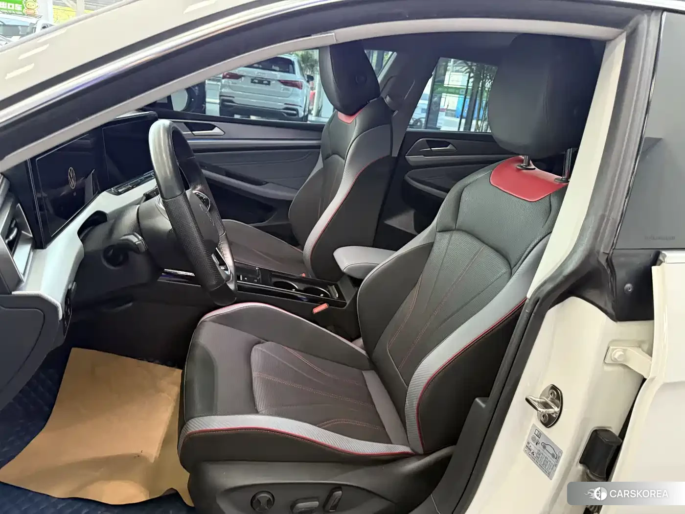 Volkswagen Lamando id 4607134 из Китая 10