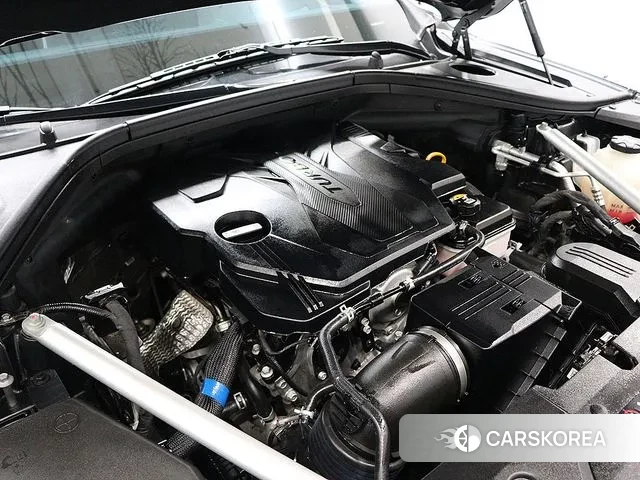 Genesis GV70 id 3196759 из Кореи 10