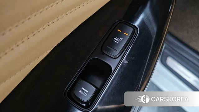 Kia K7 Premier id 3879493 из Кореи 10