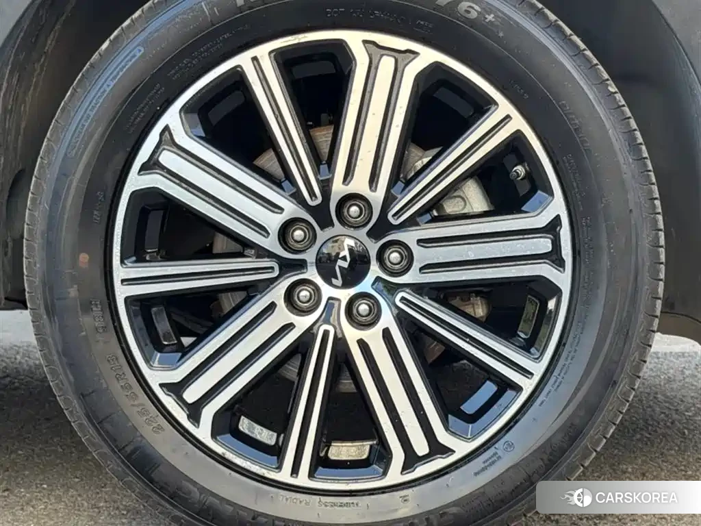 Kia Sportage id 4512927 из Китая 10