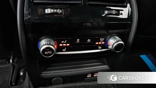 BMW 5 Series (G30) id 3878621 из Кореи 10