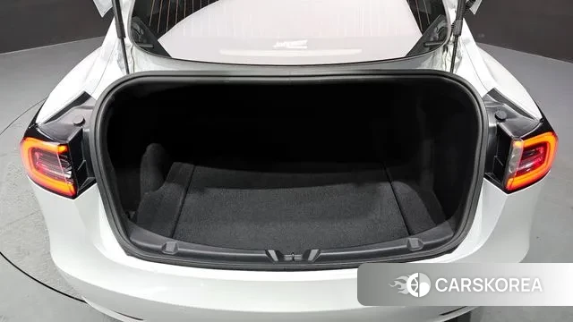 Tesla Model 3 id 3727978 из Кореи 10