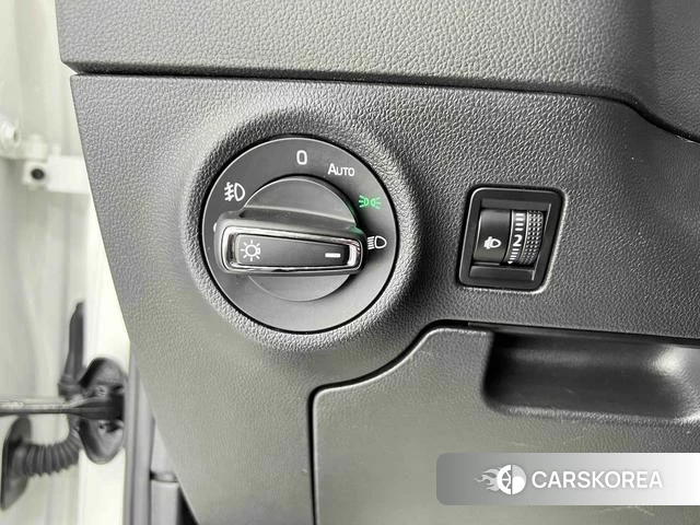 Skoda Krok id 4374709 из Китая 10