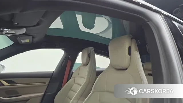 Porsche Taycan id 3560820 из Кореи 10