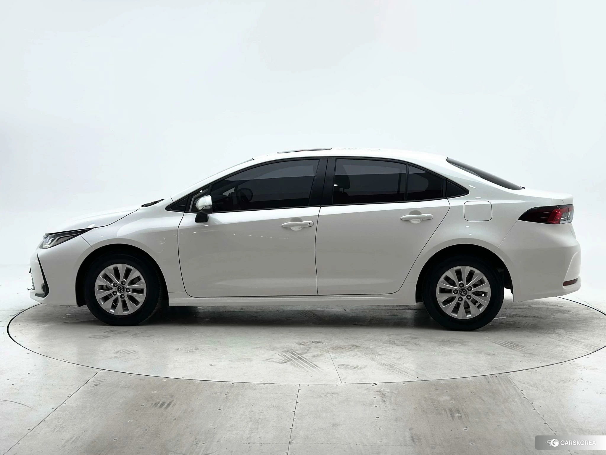 Toyota Corolla id 4461295 из Китая 10