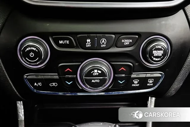 Jeep Cherokee (KL) id 3608110 из Кореи 10