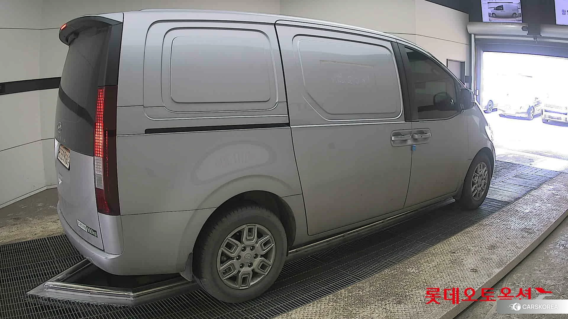 Hyundai Staria id 3881993 из Кореи 10