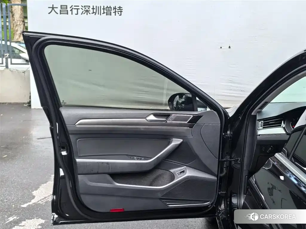 Volkswagen Magotan id 4600704 из Китая 10