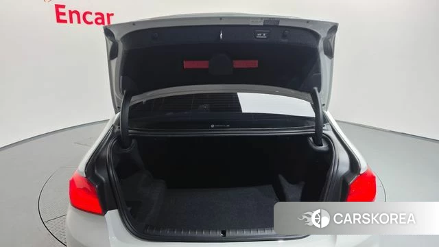 BMW 5 Series (G30) id 4693470 из Кореи 10