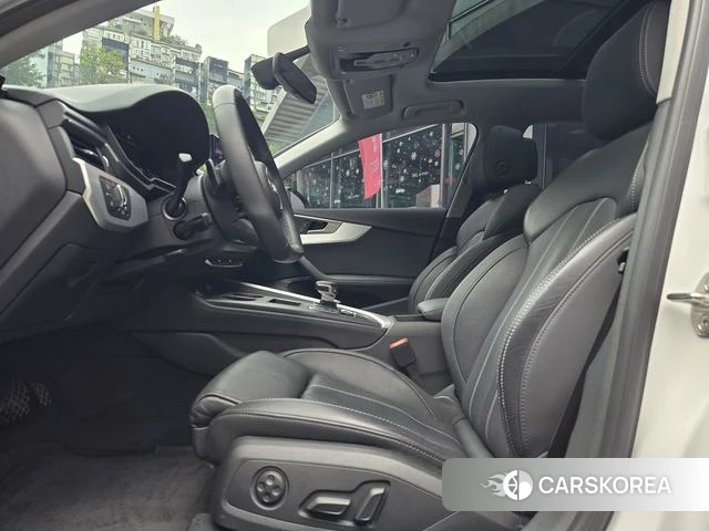 Audi A4L id 4260493 из Китая 10