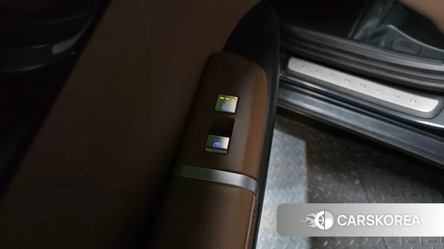 Hyundai Grandeur Hybrid (GN7) id 4201589 из Кореи 10