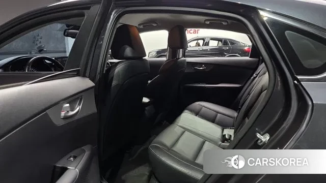 Kia Come New K3 id 3772213 из Кореи 10