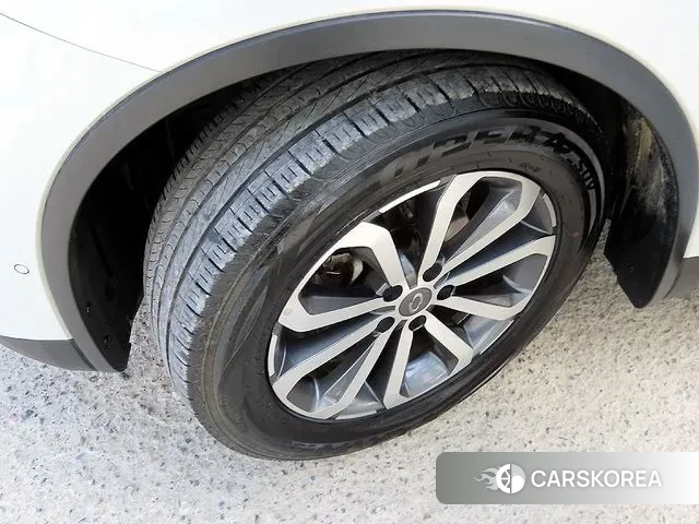 Renault Korea (Samsung) The New QM6 id 3312125 из Кореи 10