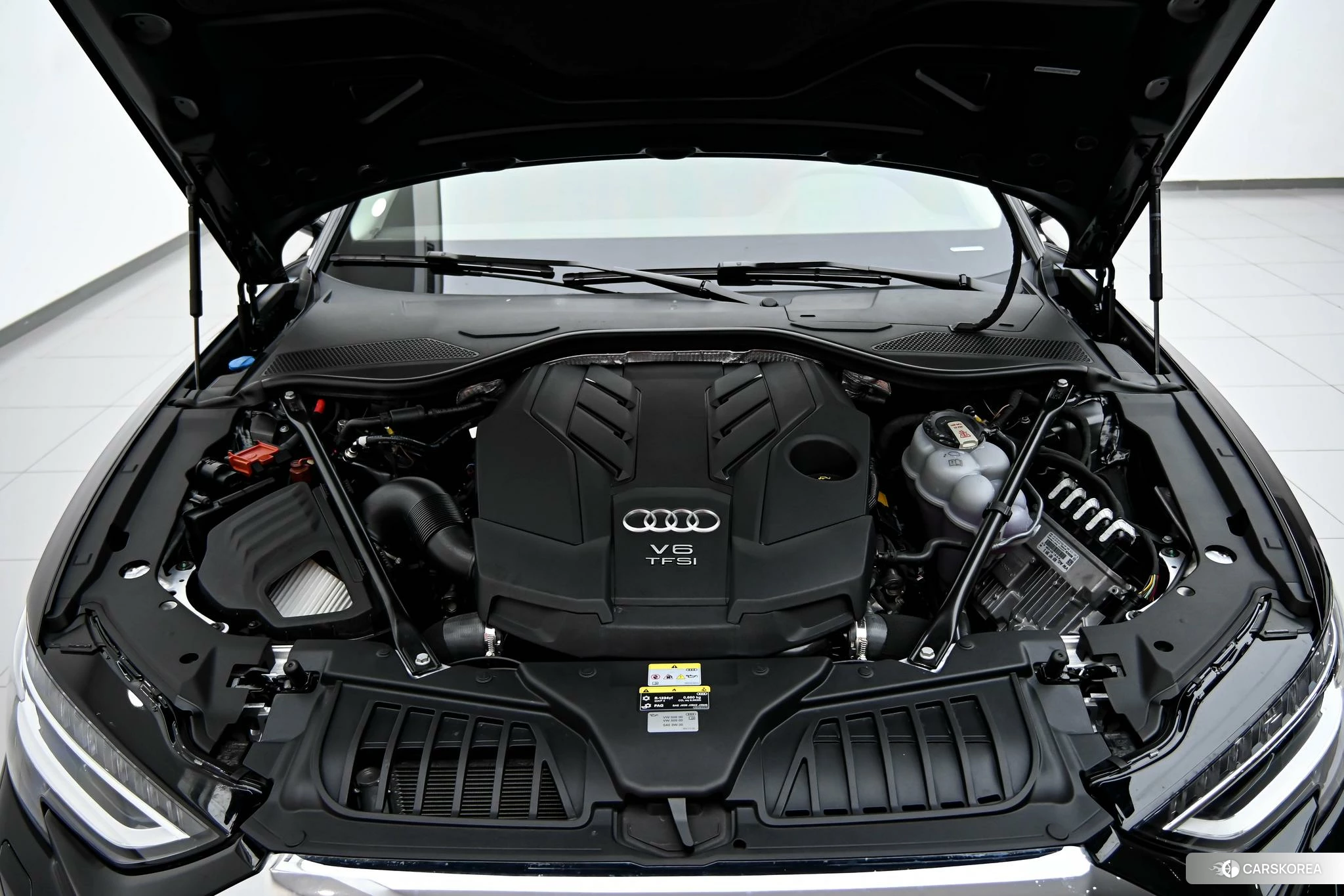 Audi A8 id 4420764 из Китая 10