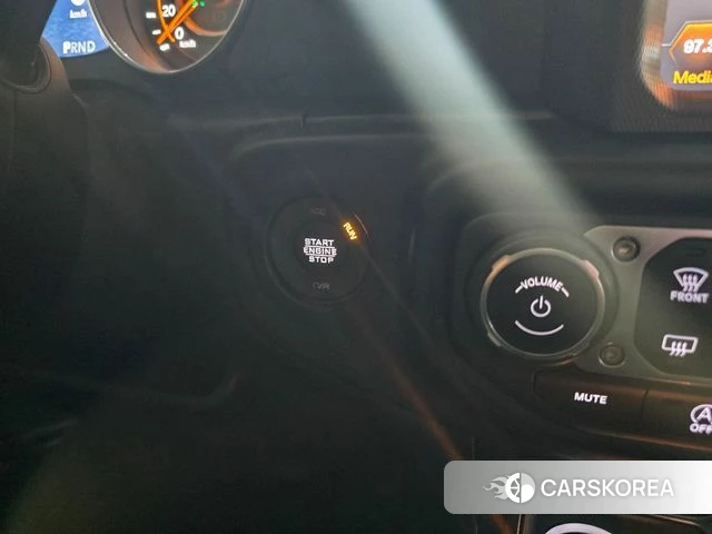 Jeep Wrangler (JL) id 3800115 из Кореи 10