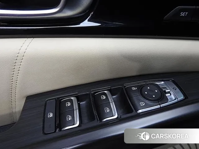 Kia Carnival 4th generation id 3402028 из Кореи 10