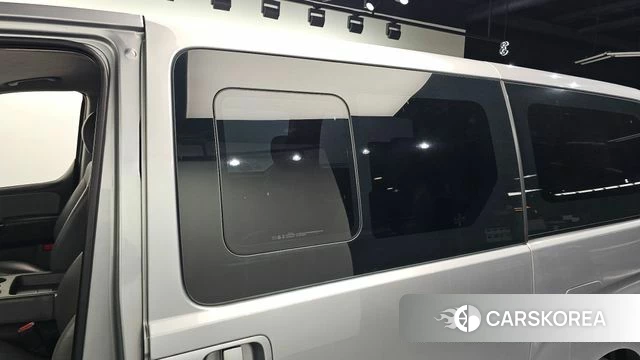 Hyundai The New Grand Starex id 3905470 из Кореи 10