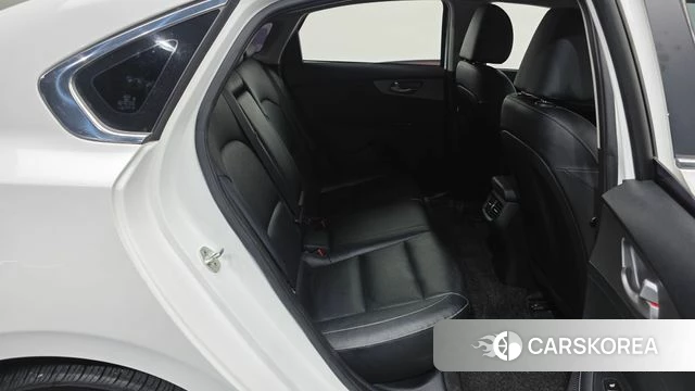 Kia Come New K3 id 4587251 из Кореи 10