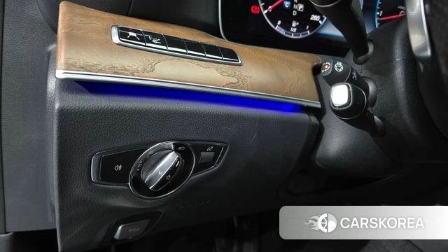Mercedes-Benz E-Class W213 id 4615570 из Кореи 10