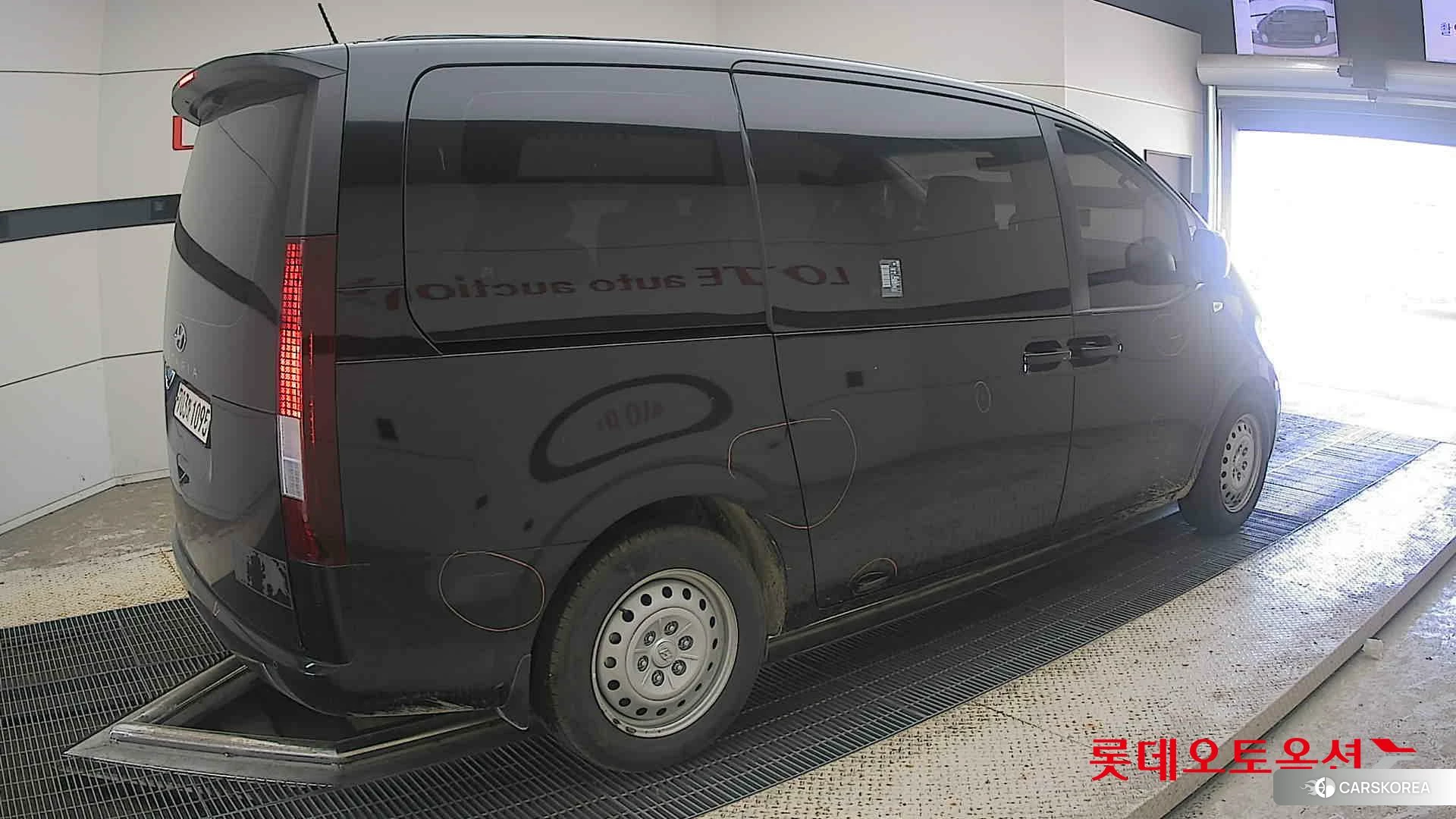 Hyundai Staria id 4679341 из Кореи 10