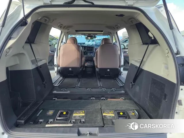 Toyota Sienna id 3018776 из Кореи 10