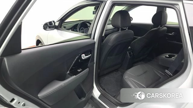 Kia Niro EV id 4344530 из Кореи 10