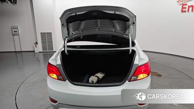 Hyundai Accent (New type) id 3899368 из Кореи 10