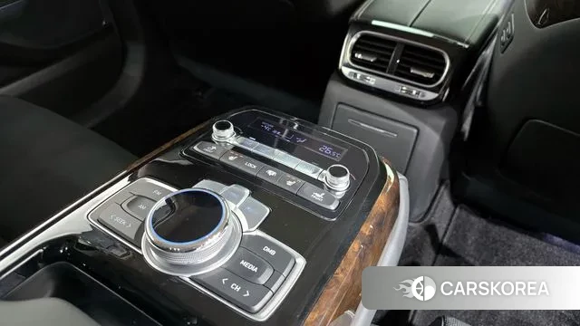 Genesis G90 id 3608091 из Кореи 10