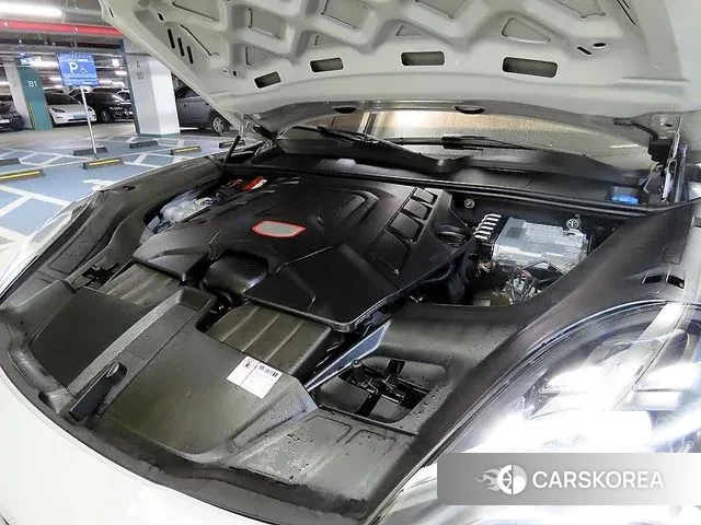 Porsche Cayenne (PO536) id 2366617 из Кореи 10