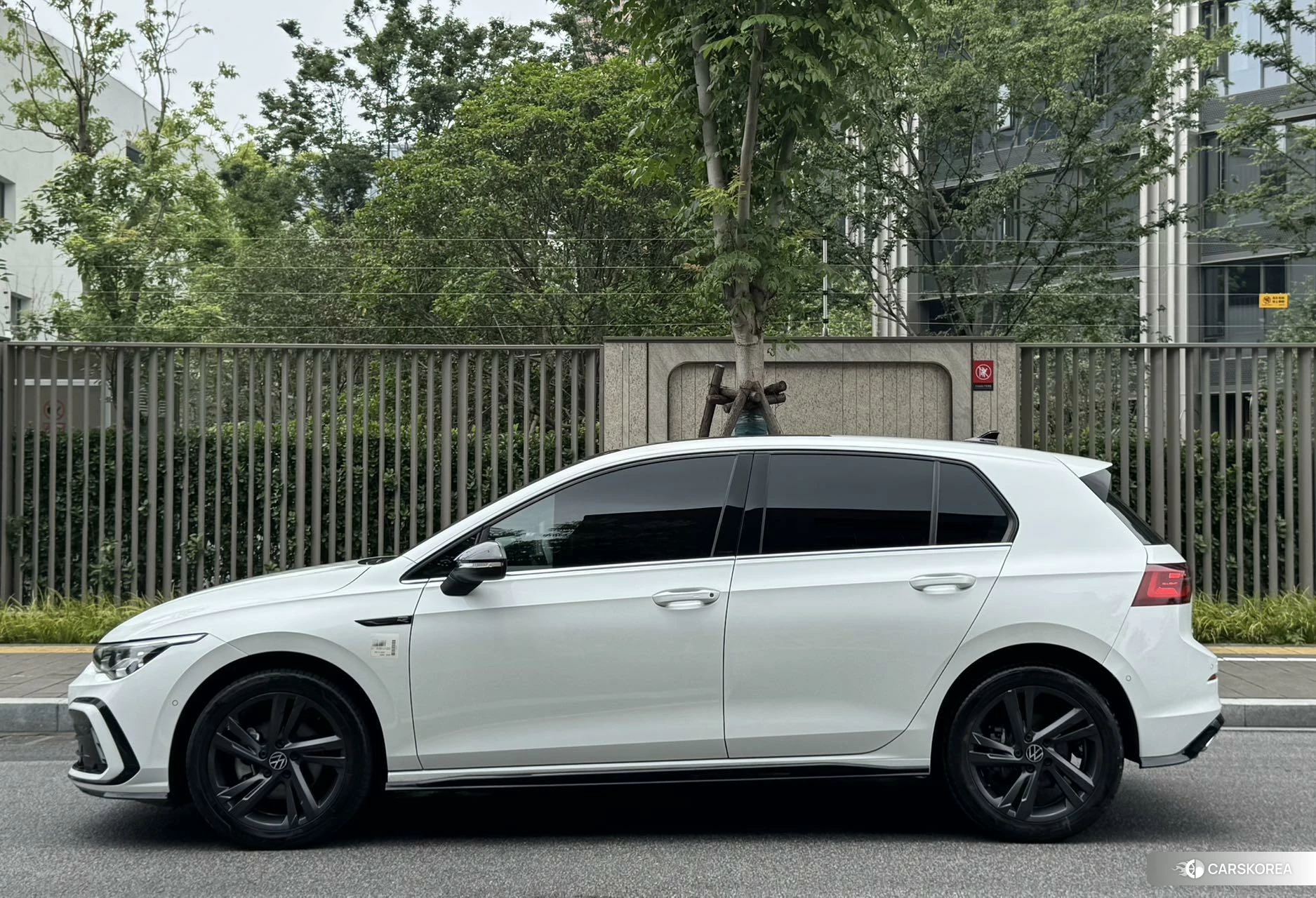 Volkswagen Golf id 4473543 из Китая 10