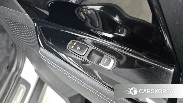 Kia Niro EV id 3741157 из Кореи 10
