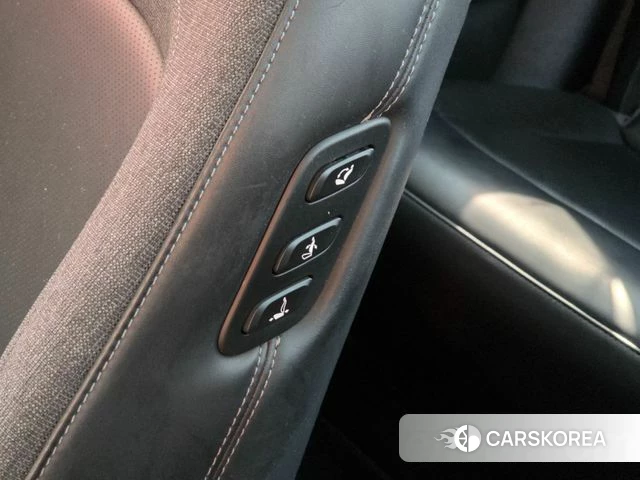 Genesis GV60 id 4464012 из Кореи 10
