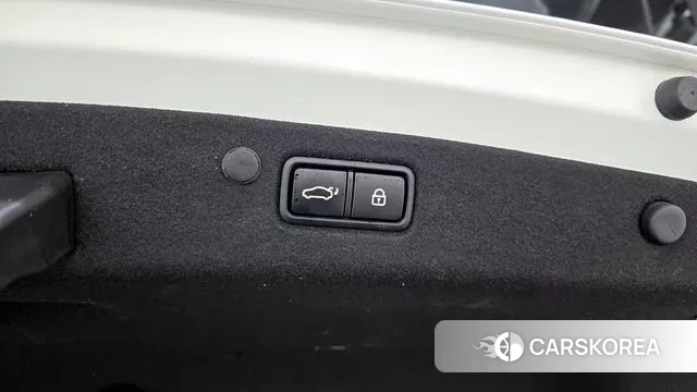 Hyundai The New Grandeur IG Hybrid id 3453299 из Кореи 10