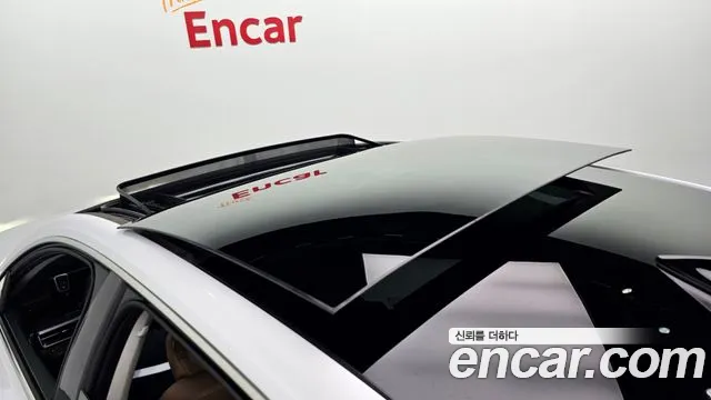 Hyundai Grandeur (GN7) id 2734493 из Кореи 10