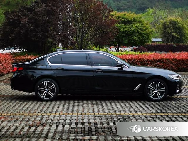 BMW 5 series id 4259143 из Китая 10