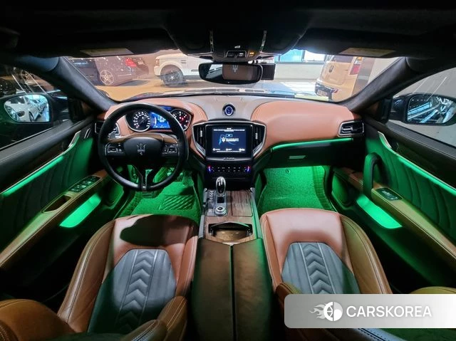 Maserati Ghibli id 4465508 из Кореи 10