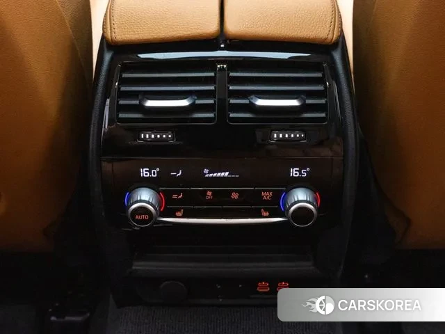 BMW 5 Series (G30) id 3258364 из Кореи 10