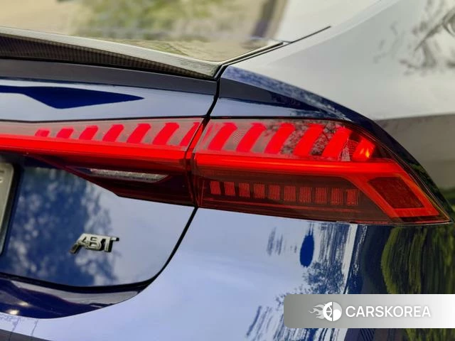 Audi A7 id 4271797 из Китая 10