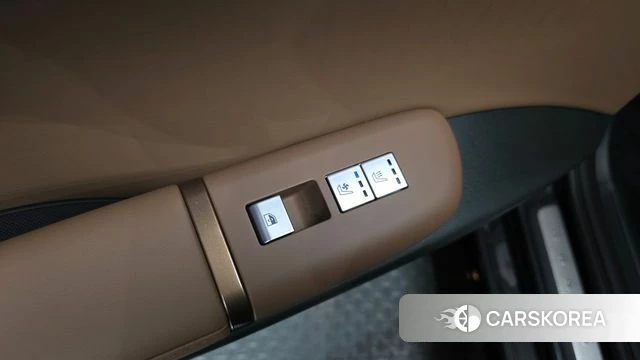 Hyundai Grandeur (GN7) id 4413905 из Кореи 10