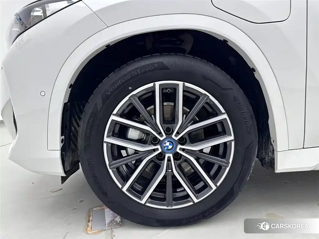 BMW iX1 id 4570517 из Китая 10