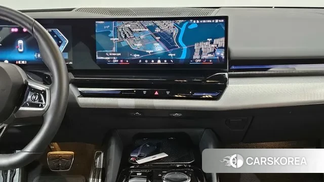 BMW 5 Series (G60) id 3700902 из Кореи 10