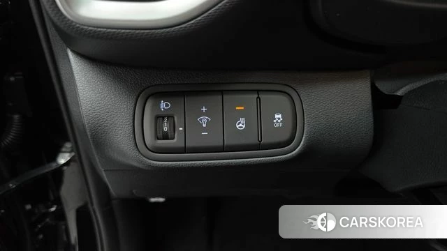 Hyundai Venue id 4559996 из Кореи 10