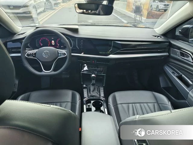 Volkswagen Passat id 4278378 из Китая 10