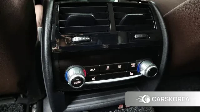 BMW 5 Series (G30) id 3372714 из Кореи 10