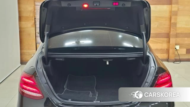 Mercedes-Benz E-Class W213 id 4180269 из Кореи 10