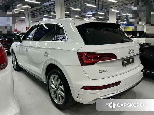 Audi Q5L id 4314637 из Китая 10