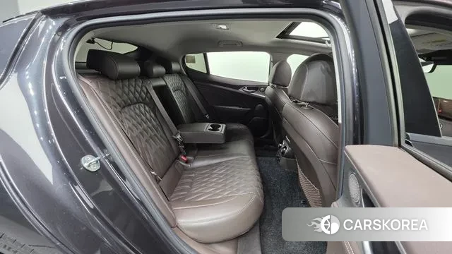 Kia Stinger Meister id 3493388 из Кореи 10