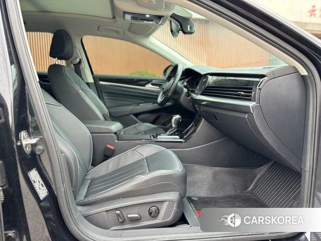 Volkswagen Passat id 4290977 из Китая 10