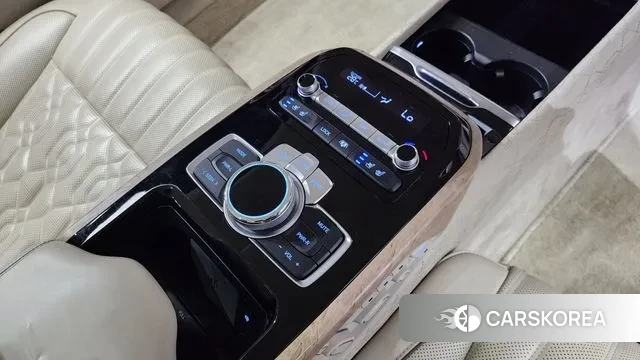 Genesis G90 id 2902478 из Кореи 10