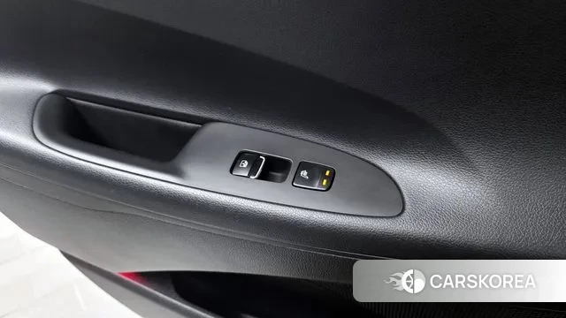 Hyundai The New Grandeur IG id 3402597 из Кореи 10